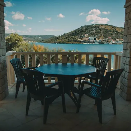 Starview Apartament